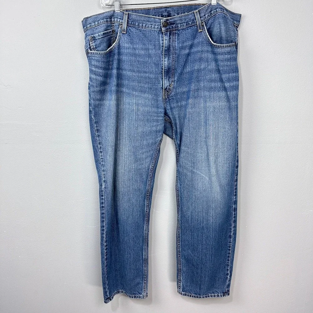 Levi's 559 Relaxed Straight Jeans Mens 44x32 Blue‎ Medium Wash Denim Cotton